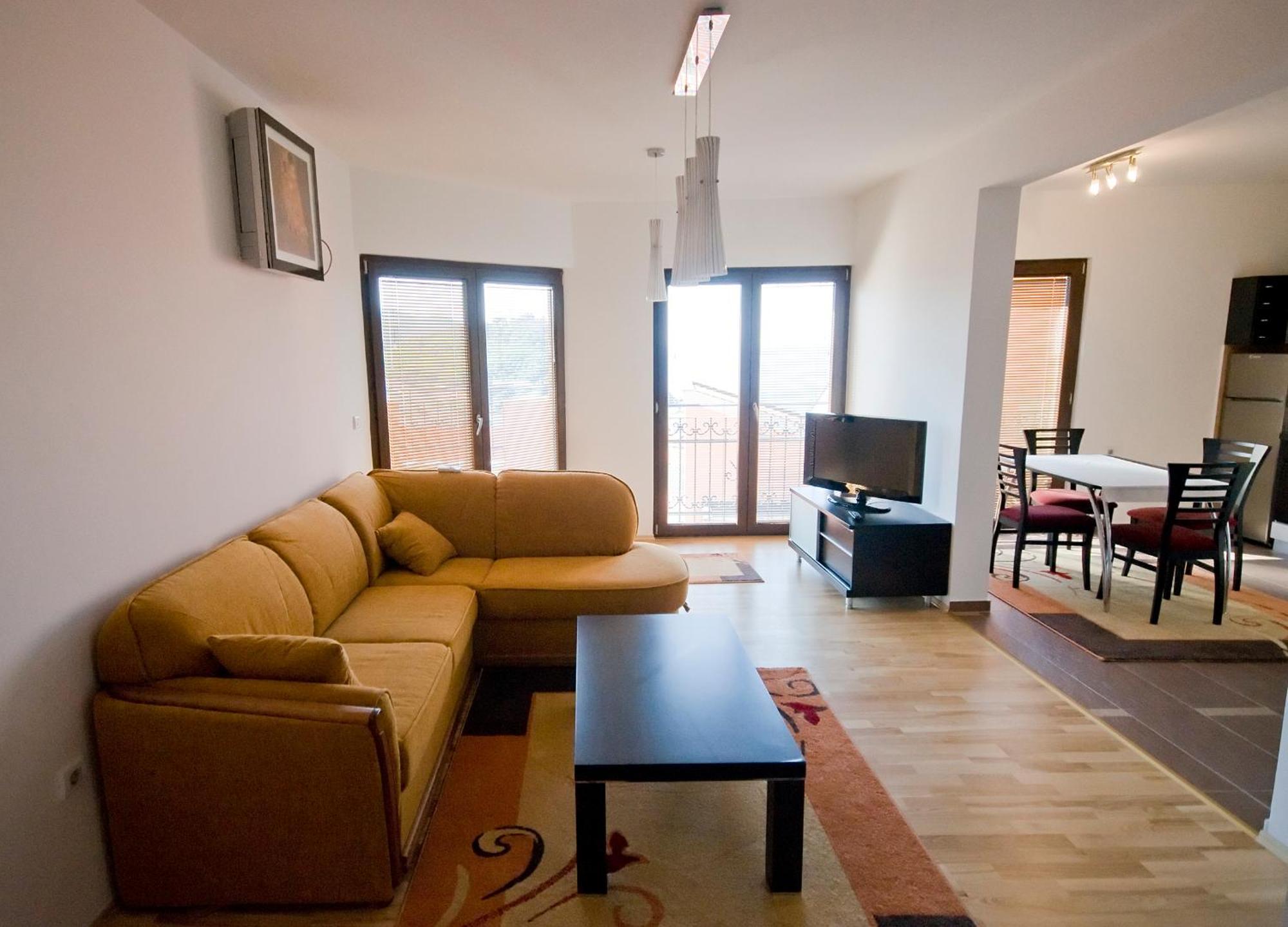 Apartments Ivan Petrovac الغرفة الصورة
